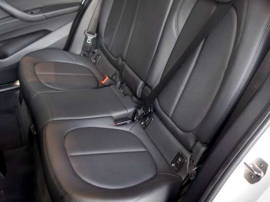 BMW-X1-2.0 16V TURBO GASOLINA SDRIVE20I X-LINE 4P AUTOMÁTICO BMW-X1-2016