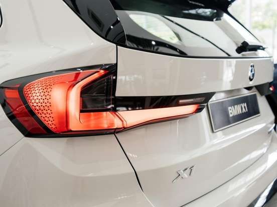 BMW-X1-2.0 16V TURBO GASOLINA SDRIVE20I X-LINE STEPTRONIC BMW-X1-2026