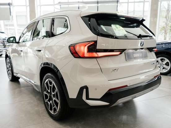 BMW-X1-2.0 16V TURBO GASOLINA SDRIVE20I X-LINE STEPTRONIC BMW-X1-2026