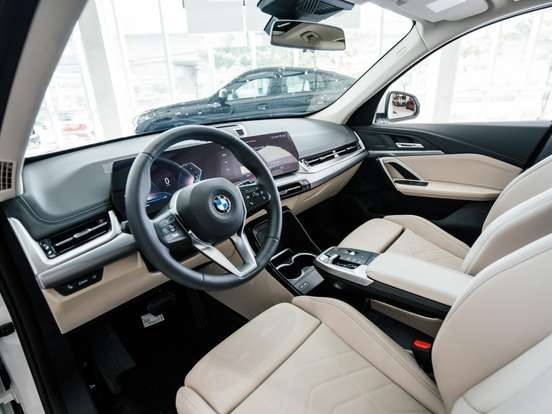 BMW-X1-2.0 16V TURBO GASOLINA SDRIVE20I X-LINE STEPTRONIC BMW-X1-2026