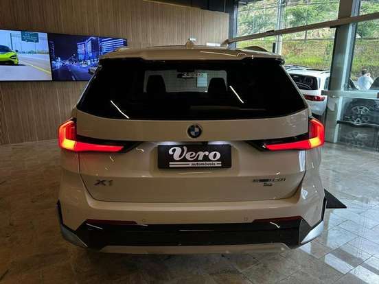 BMW-X1-2.0 16V TURBO GASOLINA SDRIVE20I X-LINE STEPTRONIC BMW-X1-2024