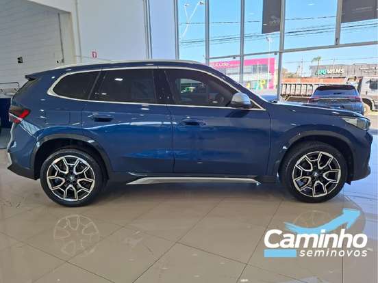 BMW-X1-2024