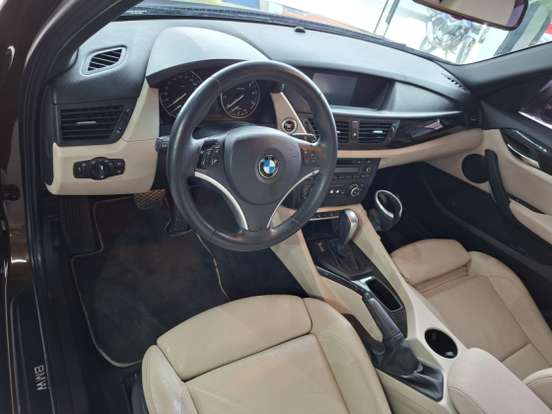 BMW-X1-2010