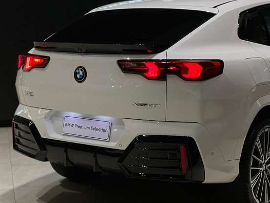 BMW-X2-2.0 TURBO GASOLINA XDRIVE20I M SPORT STEPTRONIC BMW-X2-2024