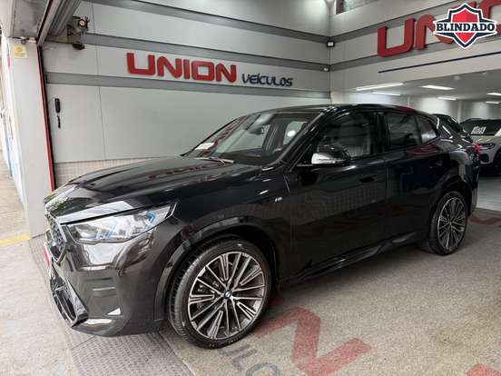 BMW-X2-2025