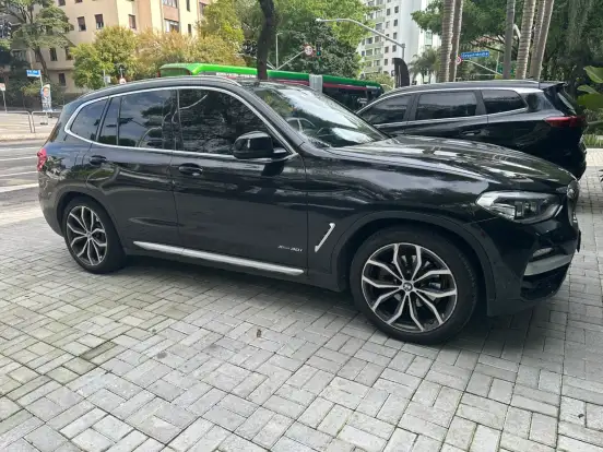 BMW-X3-2018