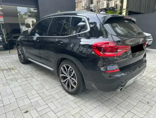 BMW-X3-2018