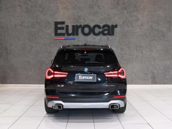 BMW-X3-2022