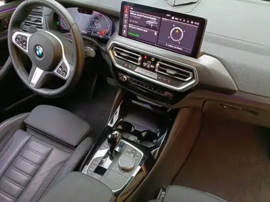 BMW-X4-2025