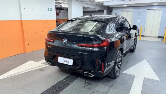 BMW-X4-2023