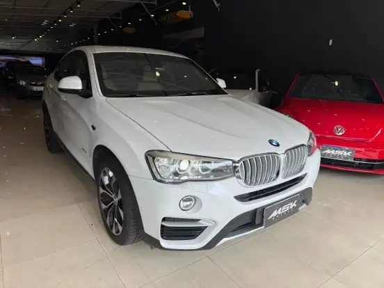 BMW-X4-2015