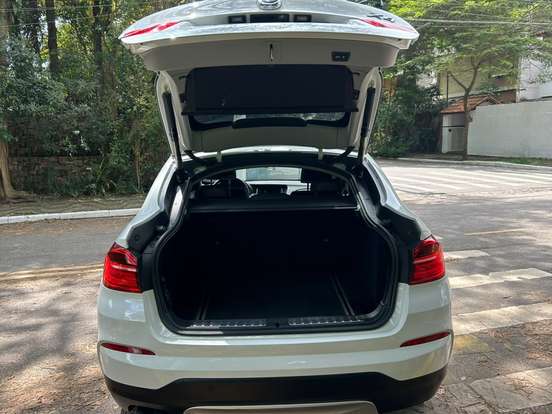 BMW-X4-2016