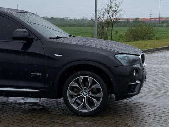 BMW-X4-2.0 28I X LINE 4X4 16V TURBO GASOLINA 4P AUTOMÁTICO BMW-X4-2016