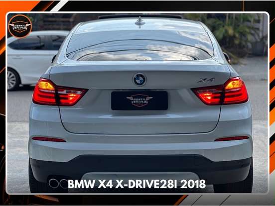 BMW-X4-2.0 28I X LINE 4X4 16V TURBO GASOLINA 4P AUTOMÁTICO BMW-X4-2017