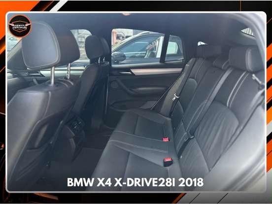 BMW-X4-2017