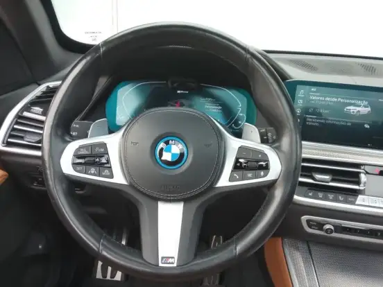 BMW-X5-3.0 I6 TURBO HÍBRIDO XDRIVE45E M SPORT AUTOMÁTICO BMW-X5-2022