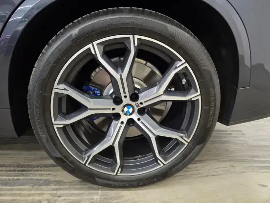 BMW-X5-3.0 I6 TURBO HÍBRIDO XDRIVE45E M SPORT AUTOMÁTICO BMW-X5-2021