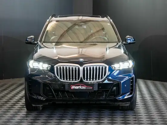BMW-X5-3.0 I6 TURBO HÍBRIDO XDRIVE50E M SPORT AUTOMÁTICO BMW-X5-2024