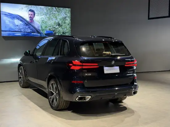 BMW-X5-2025