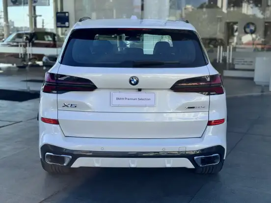 BMW-X5-2025