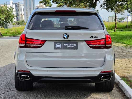 BMW-X5-3.0 4X4 30D I6 TURBO DIESEL 4P AUTOMÁTICO BMW-X5-2018