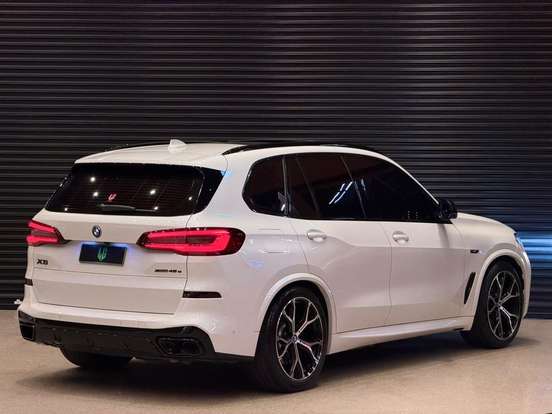 BMW-X5-3.0 I6 TURBO HÍBRIDO XDRIVE45E M SPORT AUTOMÁTICO BMW-X5-2021