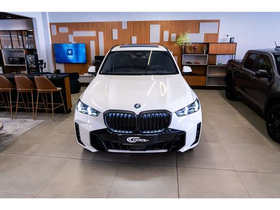BMW-X5-3.0 I6 TURBO HÍBRIDO XDRIVE50E M SPORT AUTOMÁTICO BMW-X5-2023