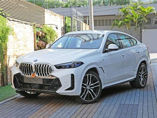 BMW-X6-2025
