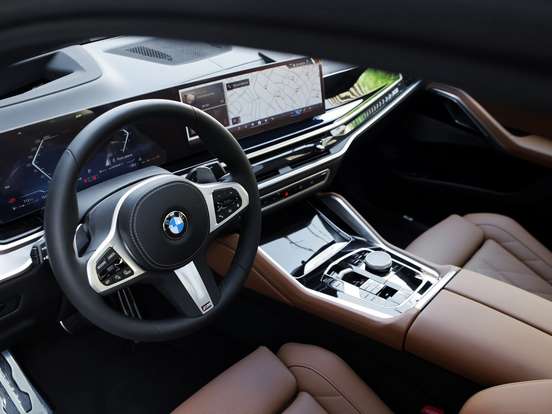 BMW-X6-2025