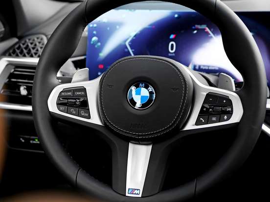 BMW-X6-2025