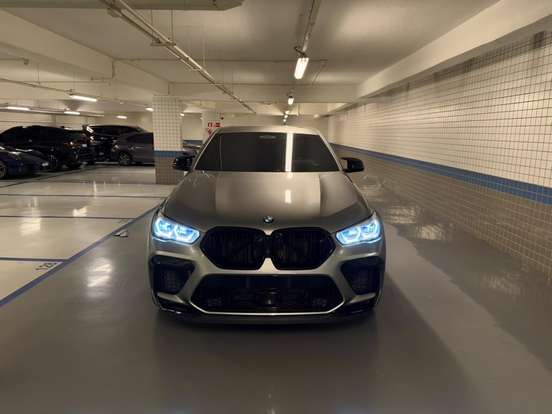 BMW-X6-2023