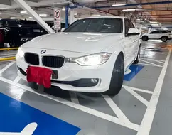 BMW 320i 2.0 16V TURBO GASOLINA 4P AUTOMÁTICO BMW 320i 2.0 16V TURBO GASOLINA 4P AUTOMÁTICO