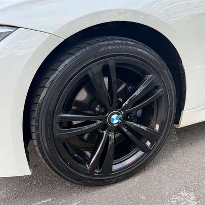 BMW-328i-2017