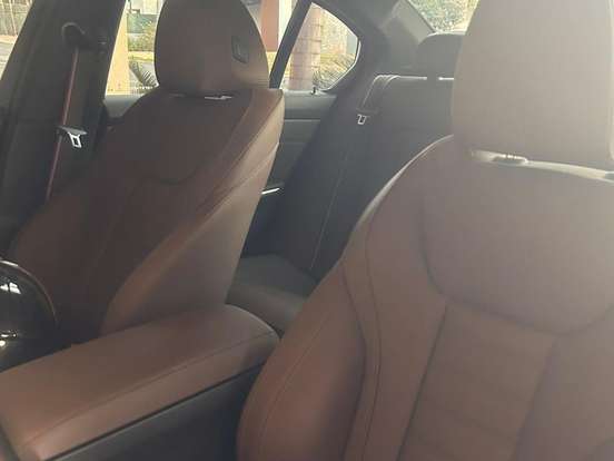 BMW-330e-2.0 16V TURBO HÍBRIDO M SPORT AUTOMÁTICO BMW-330e-2023