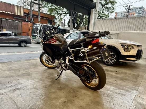 BMW-F 850 GS ADVENTURE PREMIUM-2021