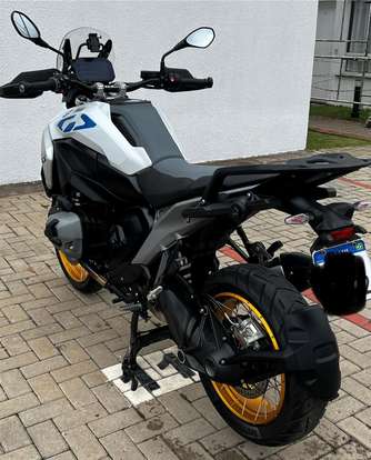 BMW-R 1300 GS PLUS-2024