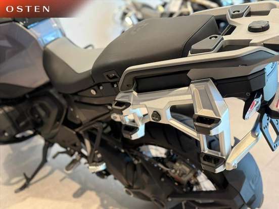 BMW-R 1300 GS ADVENTURE TRIPLE BLACK-2026