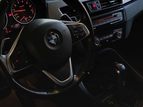 BMW-X1-2.0 16V TURBO ACTIVEFLEX SDRIVE20I 4P AUTOMÁTICO BMW-X1-2017