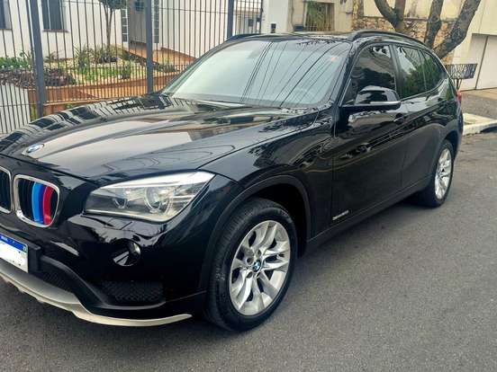 BMW-X1-2.0 16V TURBO ACTIVEFLEX SDRIVE20I 4P AUTOMÁTICO BMW-X1-2015