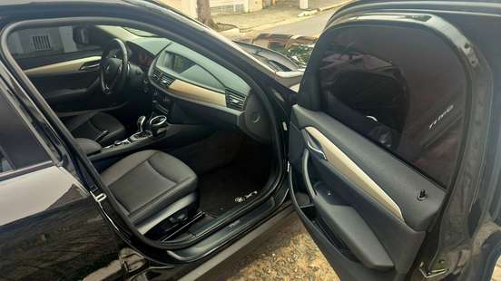 BMW-X1-2.0 16V TURBO ACTIVEFLEX SDRIVE20I 4P AUTOMÁTICO BMW-X1-2015