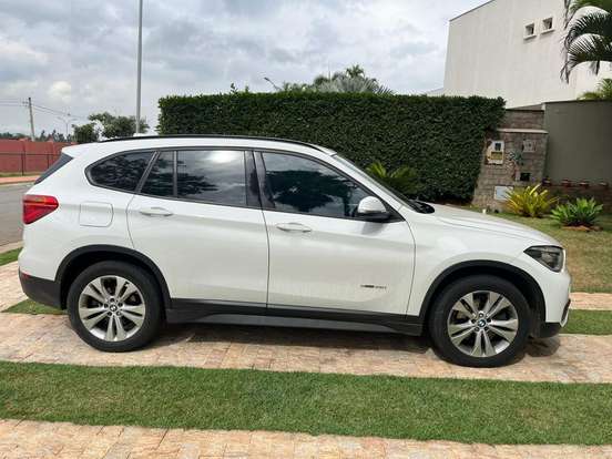 BMW-X1-2.0 16V TURBO ACTIVEFLEX SDRIVE20I X-LINE 4P AUTOMÁTICO BMW-X1-2016
