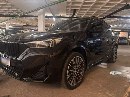 BMW-X1-2025