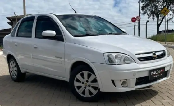 CHEVROLET CORSA 1.4 MPFI PREMIUM SEDAN 8V FLEX 4P MANUAL