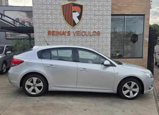 CHEVROLET-CRUZE-2013