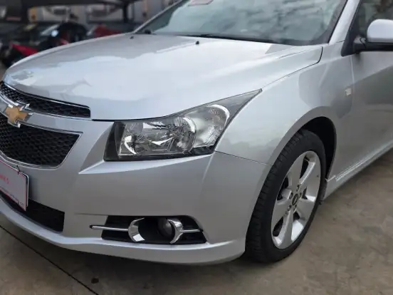 CHEVROLET-CRUZE-1.8 LT SPORT6 16V FLEX 4P AUTOMÁTICO CHEVROLET-CRUZE-2013