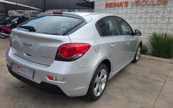 CHEVROLET-CRUZE-2013