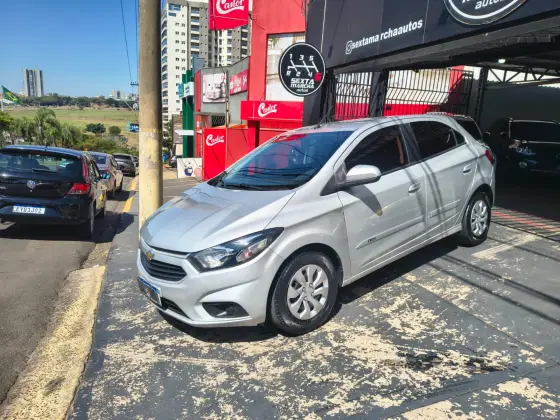 CHEVROLET ONIX 1.0 MPFI LT 8V FLEX 4P MANUAL