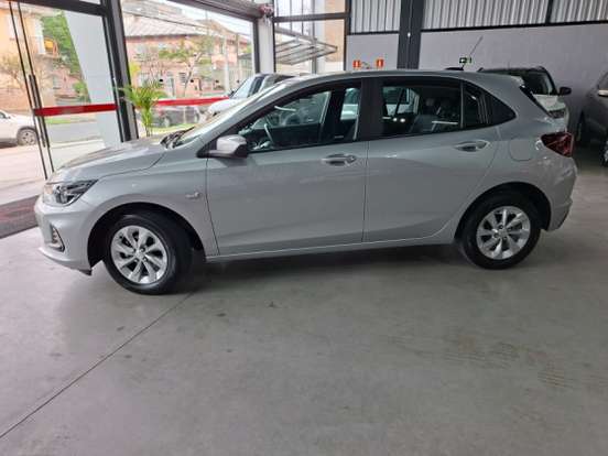 CHEVROLET-ONIX-1.0 FLEX PLUS LT MANUAL CHEVROLET-ONIX-2023