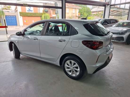 CHEVROLET-ONIX-2023