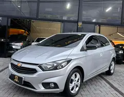 CHEVROLET ONIX 1.4 MPFI ADVANTAGE 8V FLEX 4P AUTOMÁTICO CHEVROLET ONIX 1.4 MPFI ADVANTAGE 8V FLEX 4P AUTOMÁTICO